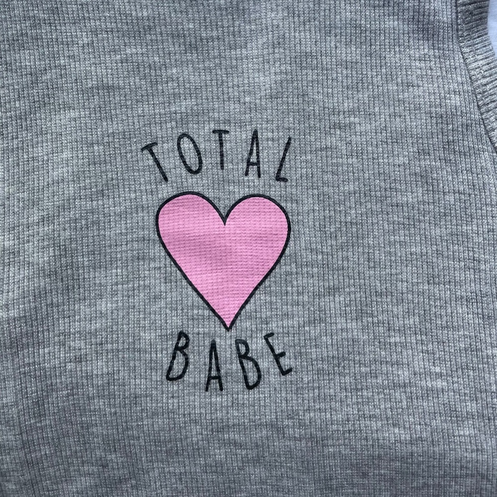 Total Babe Tank - Picture 3 of 3